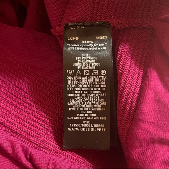 Ted Baker London Dilpree Fuchsia Off the Shoulder Knit Dress - Picture 8 of 11